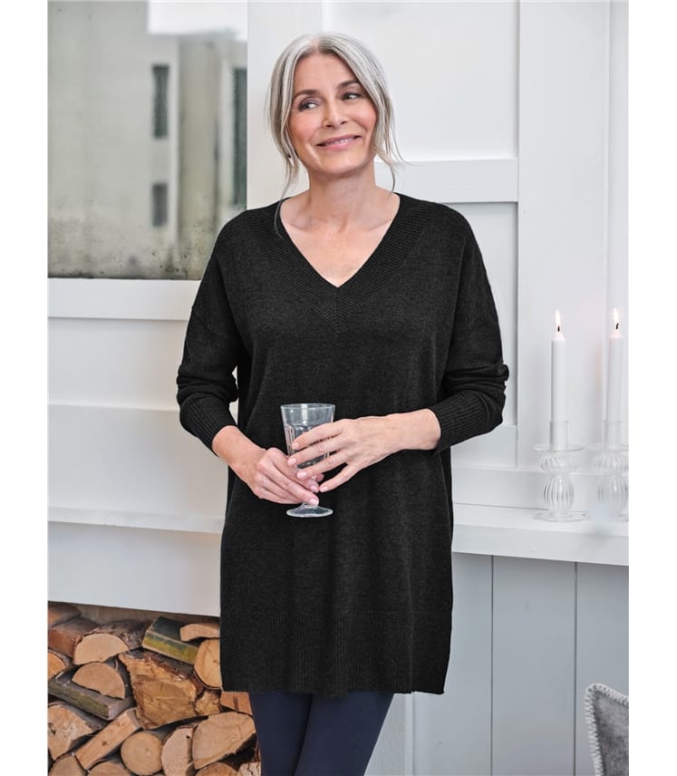Long V-neck tunic extending below the hips.