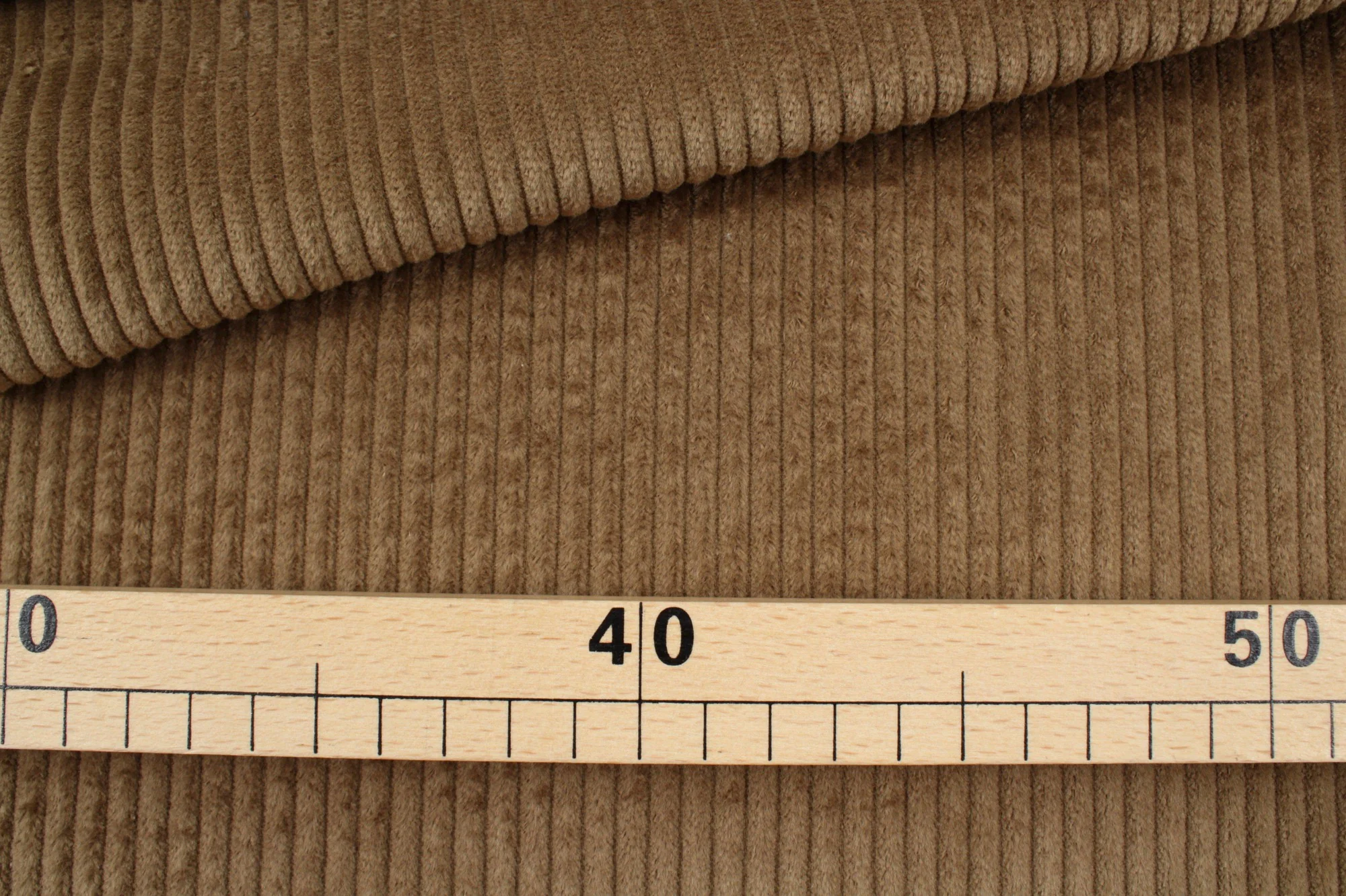 Wide-wale corduroy with ruler