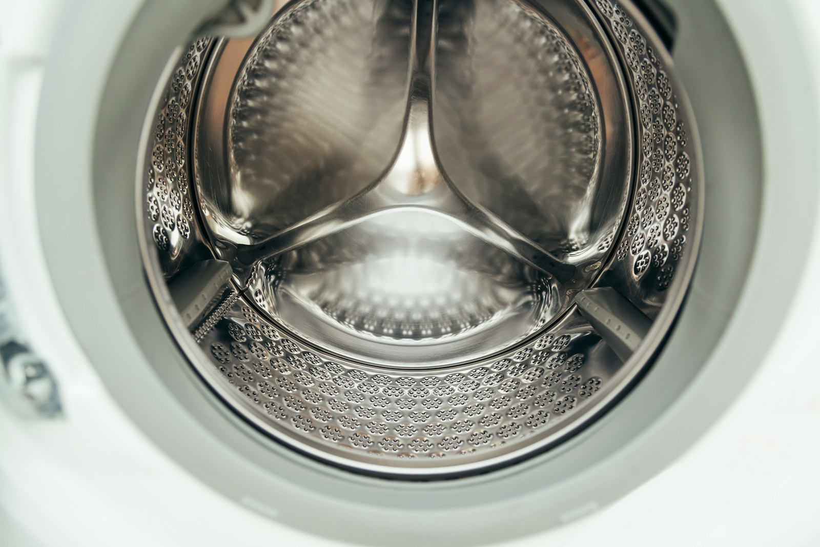 Inside a washing machine drum used as a garment wash-test reference